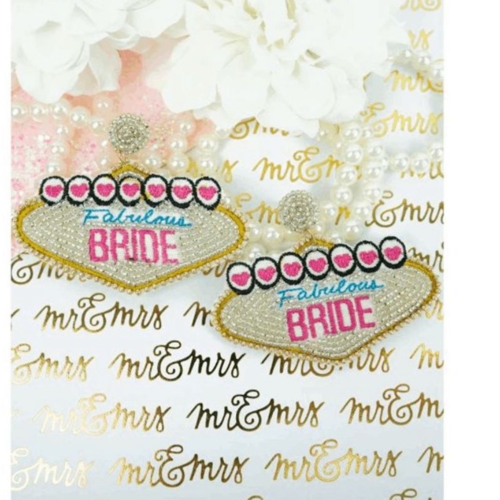 Fabulous Bride Vegas inspired beaded earrings - Picture 3 of 4